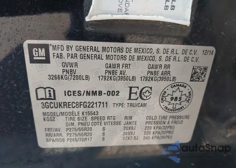 2015 Chevrolet Silverado 1500 z USA, uszkodzony, nr VIN 3GCUKREC8FG221711